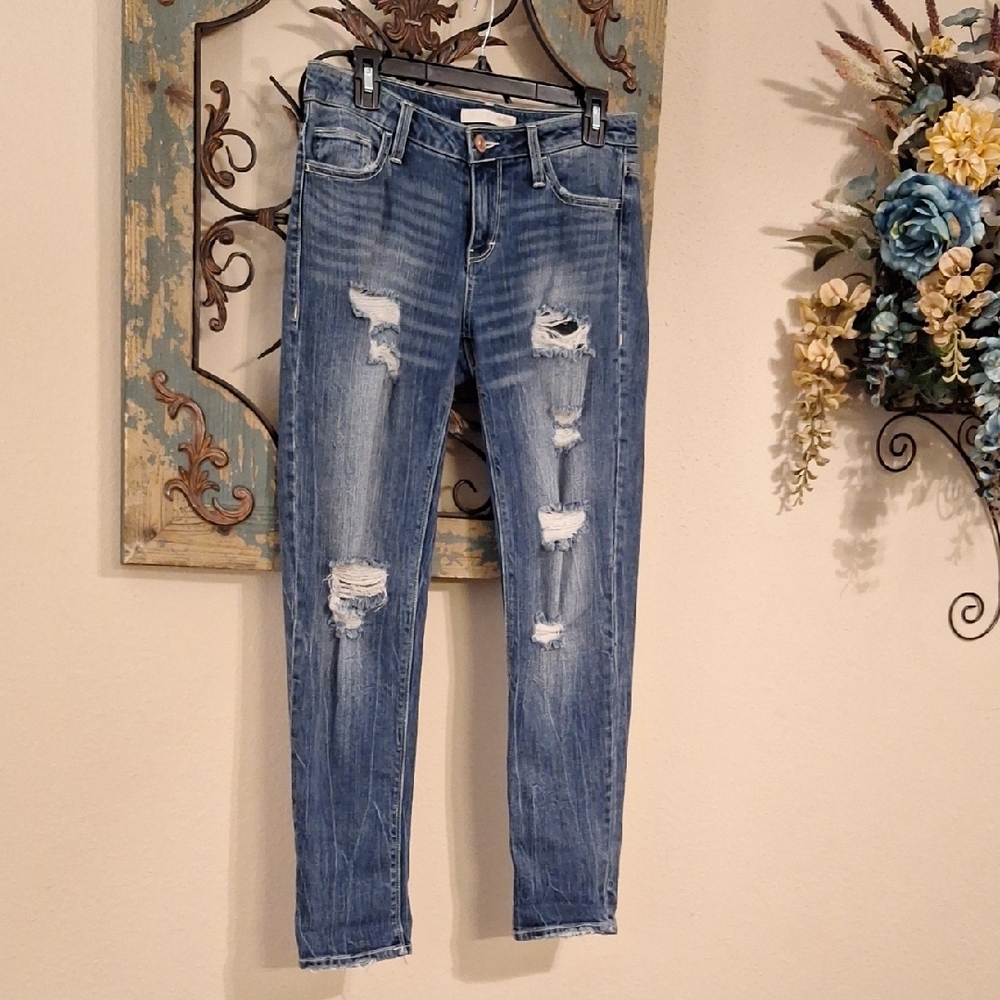 🔥🔥$8.00 Daytrip Ripped Denim Skinny Jeans. Size 25 - Picture 4 of 10